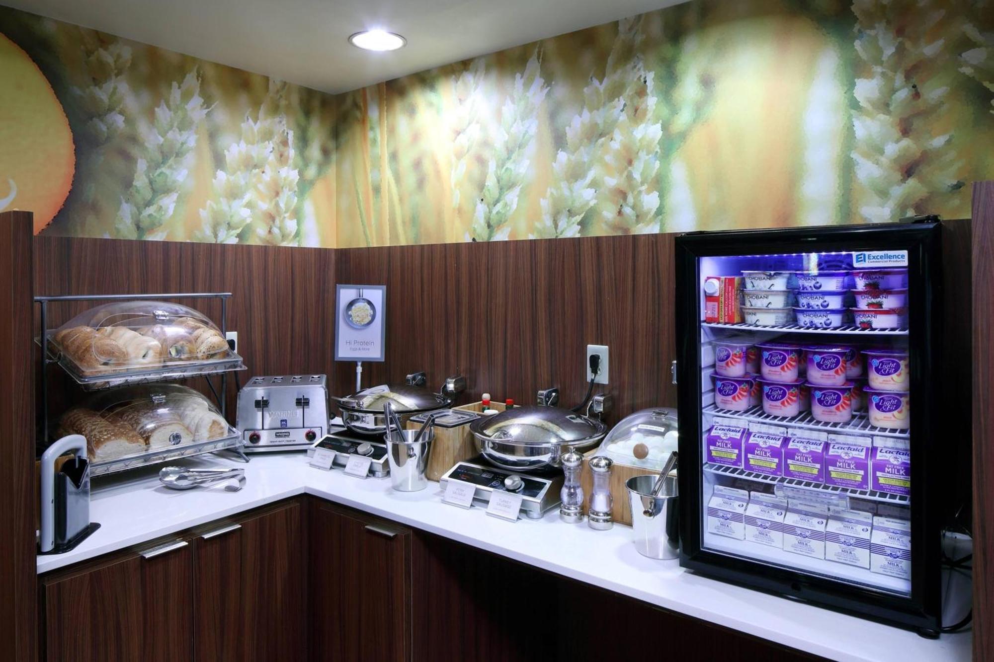 Fairfield Inn & Suites By Marriott Newark Liberty International Airport Esterno foto