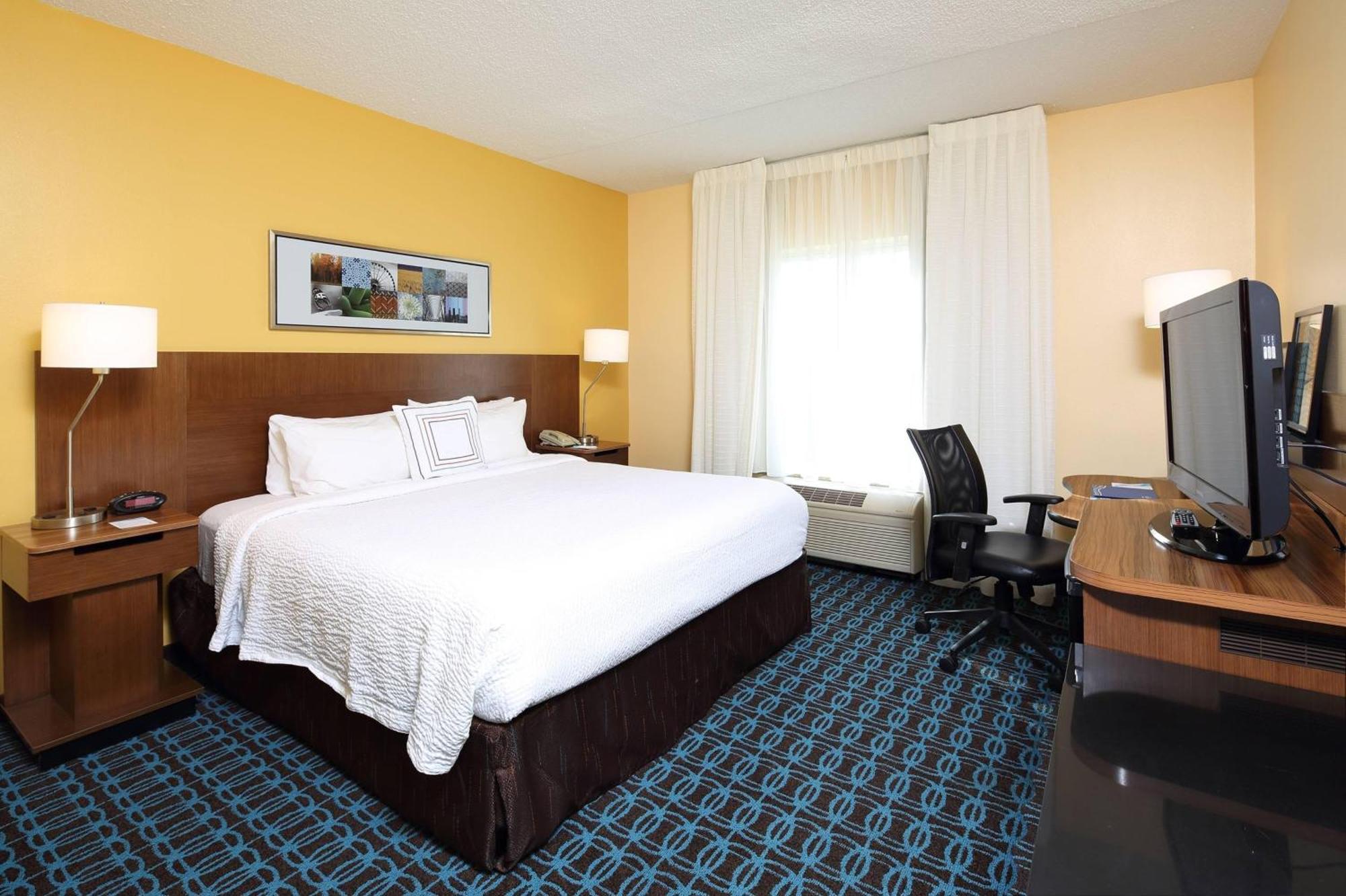Fairfield Inn & Suites By Marriott Newark Liberty International Airport Esterno foto