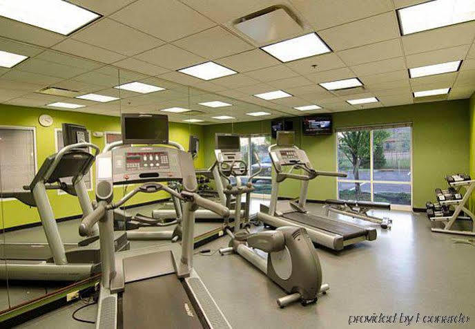Fairfield Inn & Suites By Marriott Newark Liberty International Airport Esterno foto