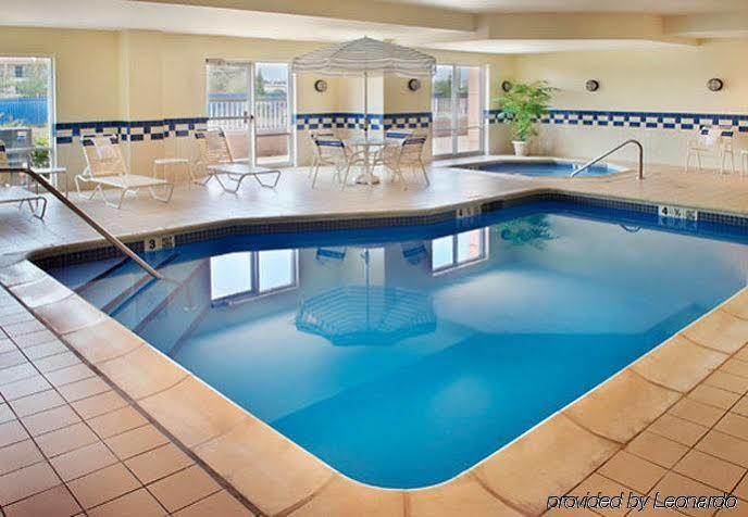 Fairfield Inn & Suites By Marriott Newark Liberty International Airport Esterno foto